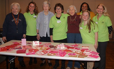 residents and staffs making cards
